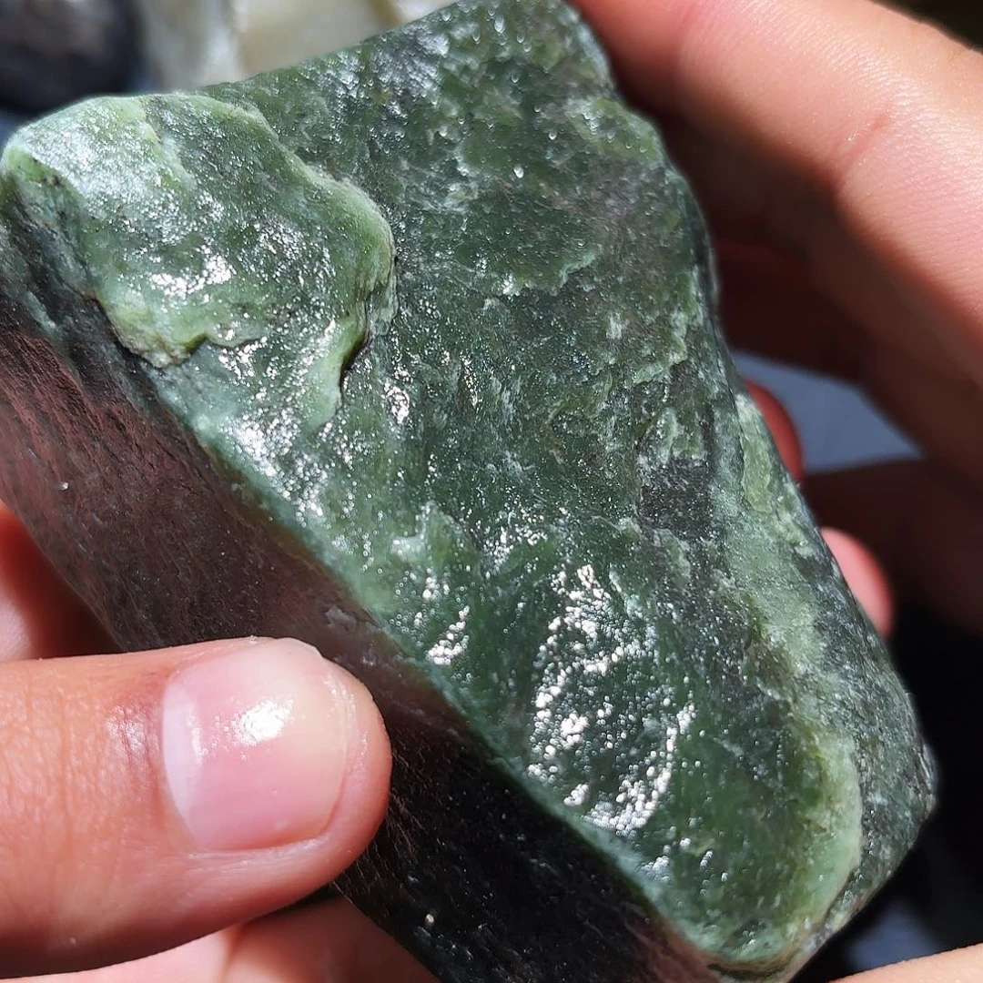 和田玉未镶嵌珠宝奇石