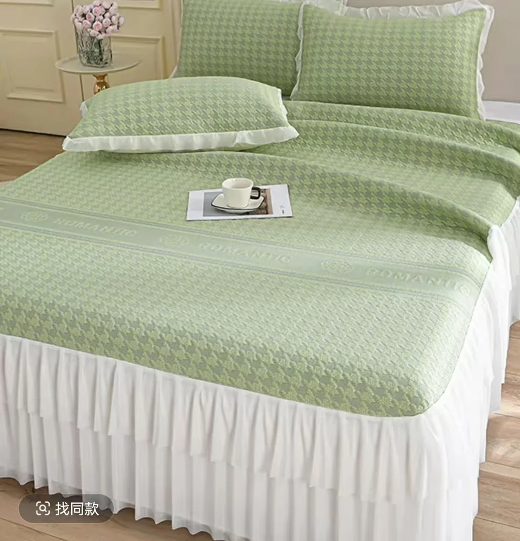 新款夏季柔软床裙冰感豆豆凉席防滑