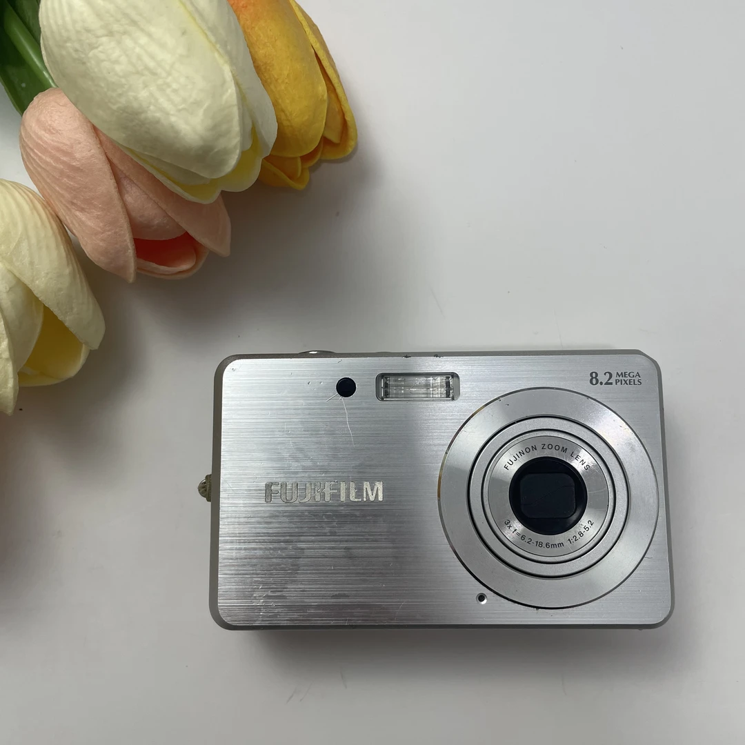 9新 Fujifilm/富士 J10[829w像素3倍光变出图冷白胶片感]