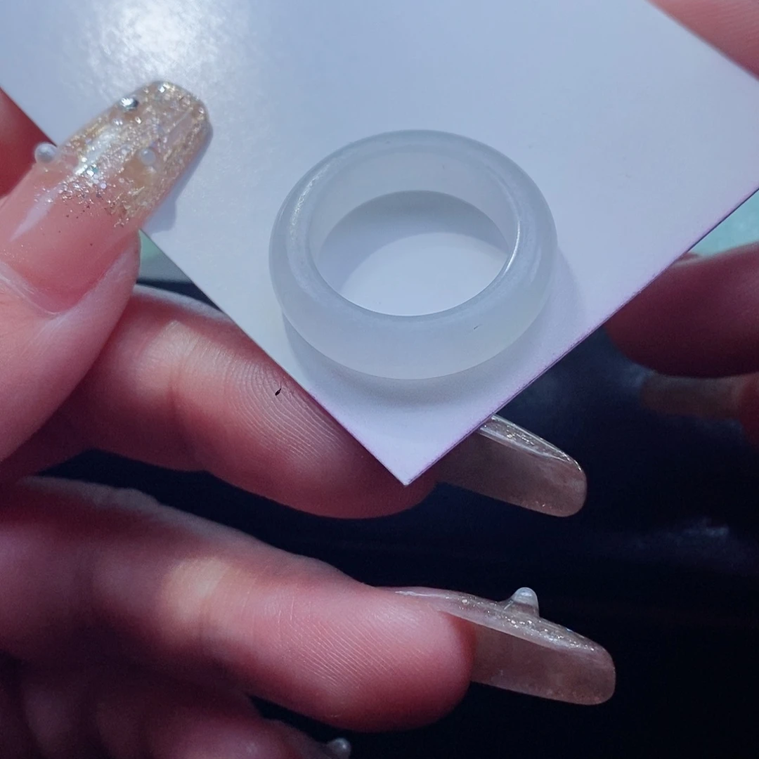 定制翡翠未镶嵌16圈口