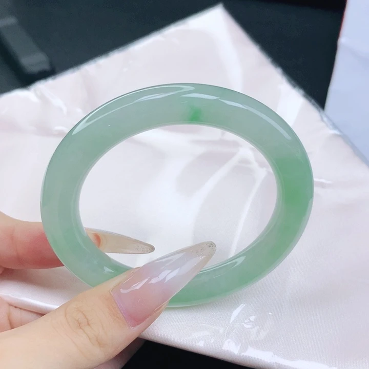 翡翠未镶嵌手镯54-55圈口