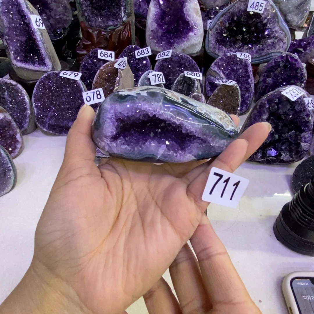 水晶未镶嵌大型摆件（非配饰）