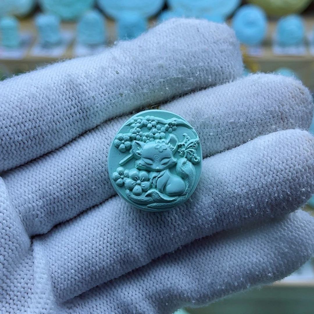 绿松石未镶嵌珠宝奇石