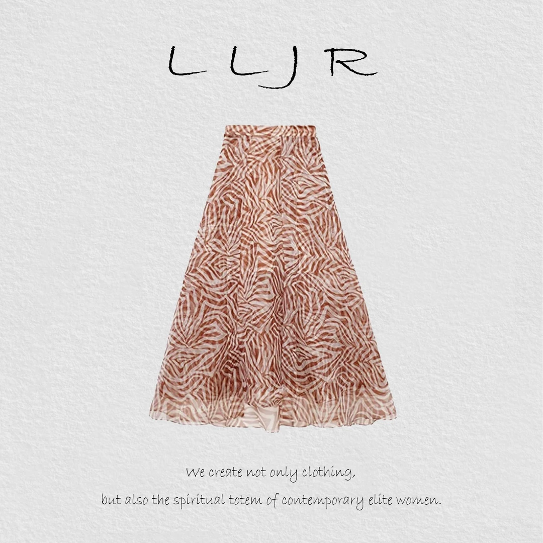 【西贝】2025年新款印花夏季法式桑蚕丝半身裙L25429