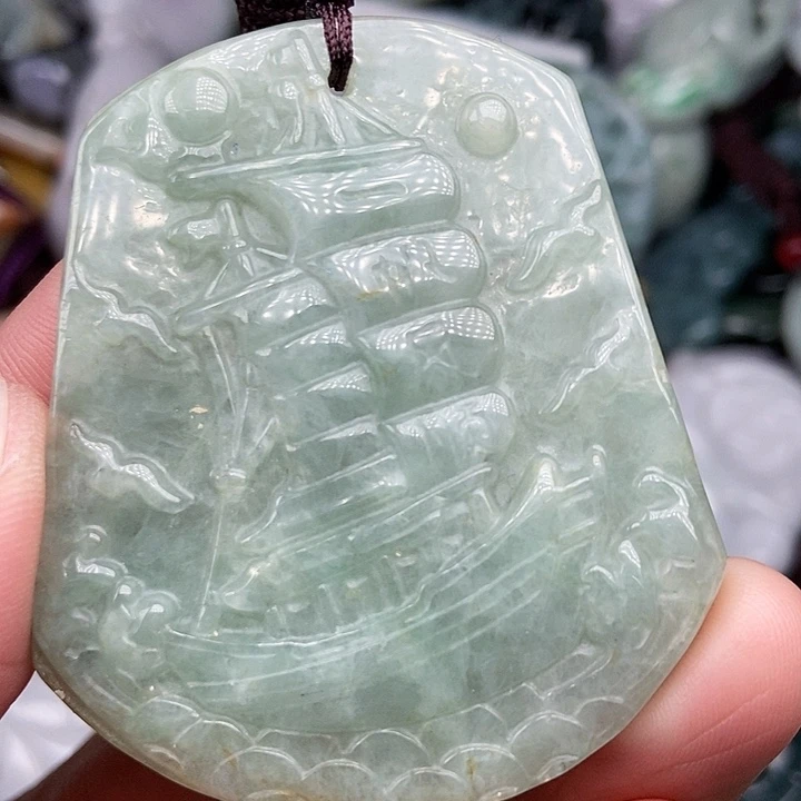 颈饰未镶嵌翡翠翡翠