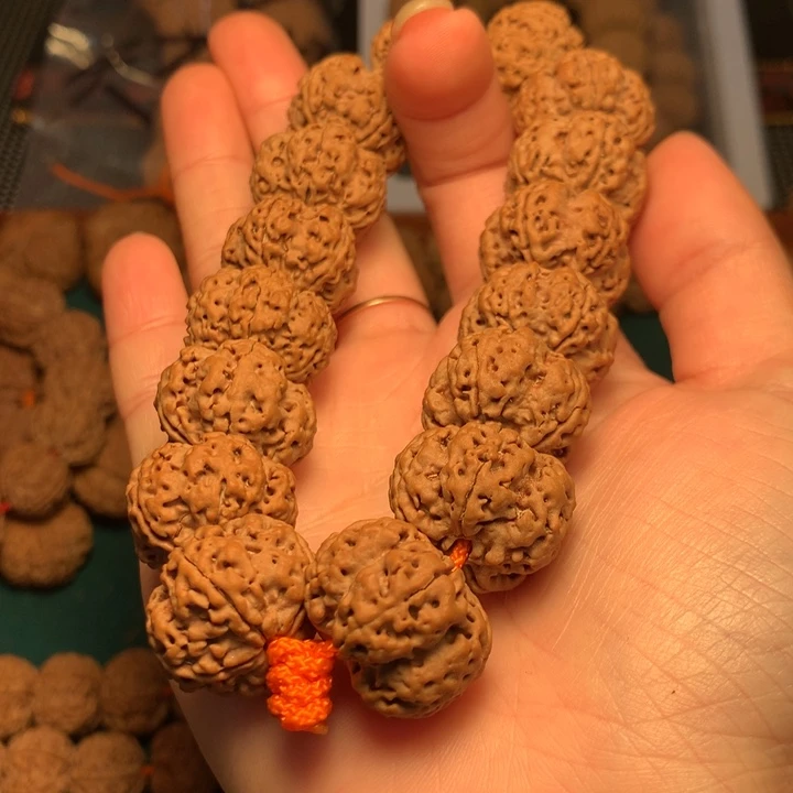 金刚菩提手串20尺寸纽扣梅花