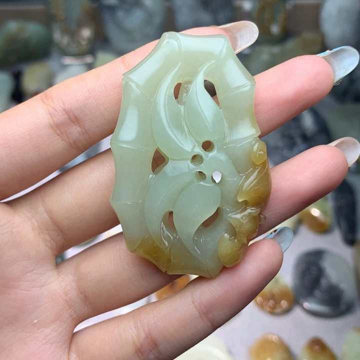 和田玉挂件未镶嵌