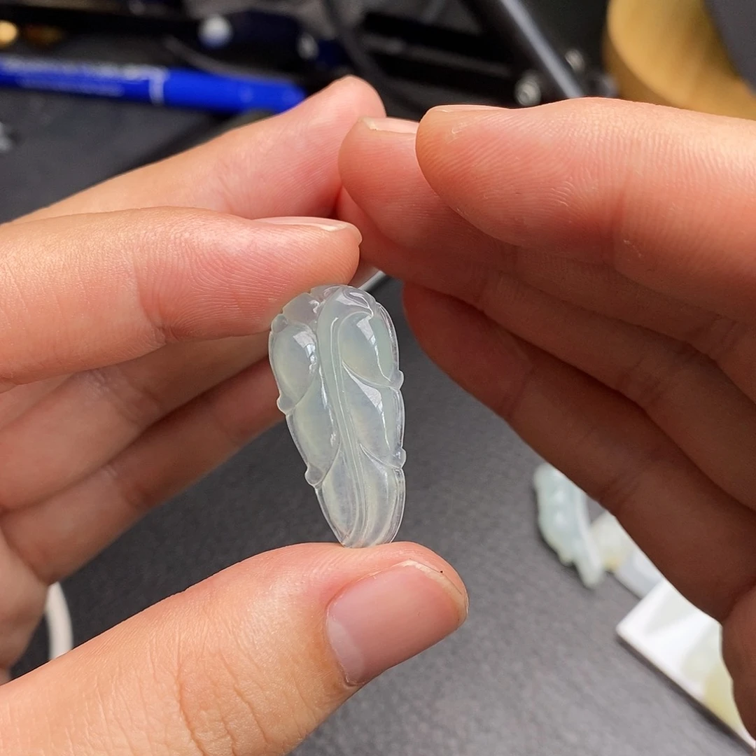 未镶嵌定制翡翠叶子