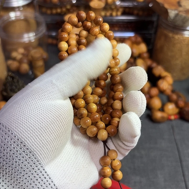 柏木（崖柏）天****?太行0.8