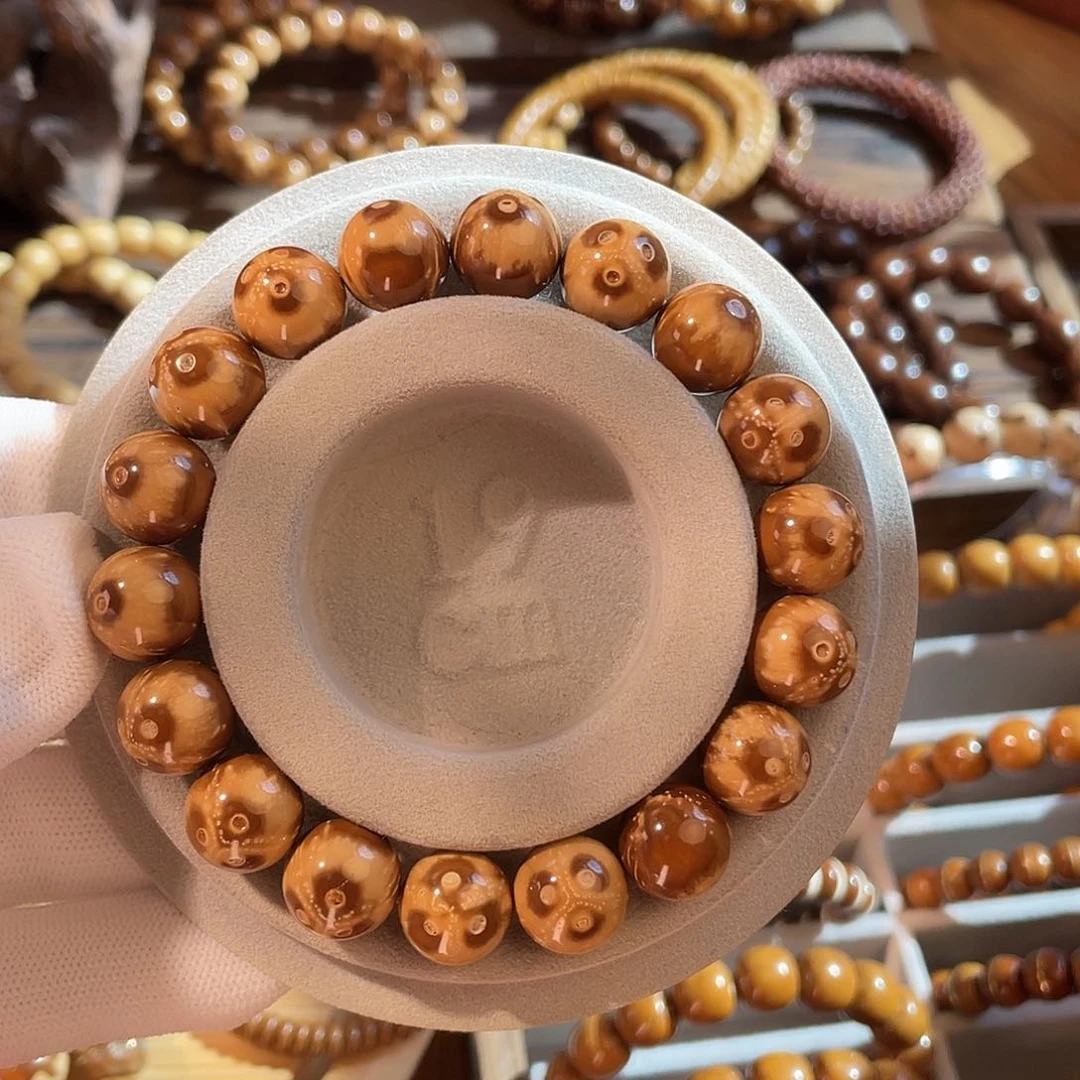 紫金鼠手串12+熊猫烟花圆珠半实心