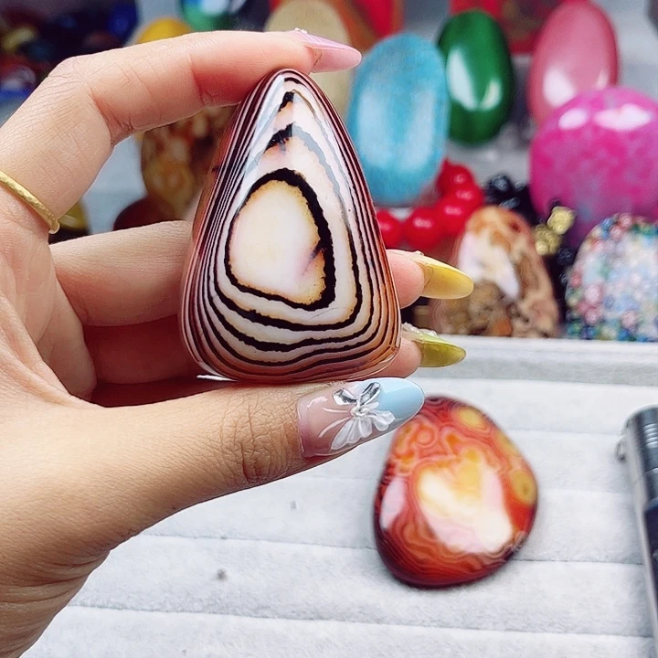 A***y玛瑙/玉髓挂件未镶嵌