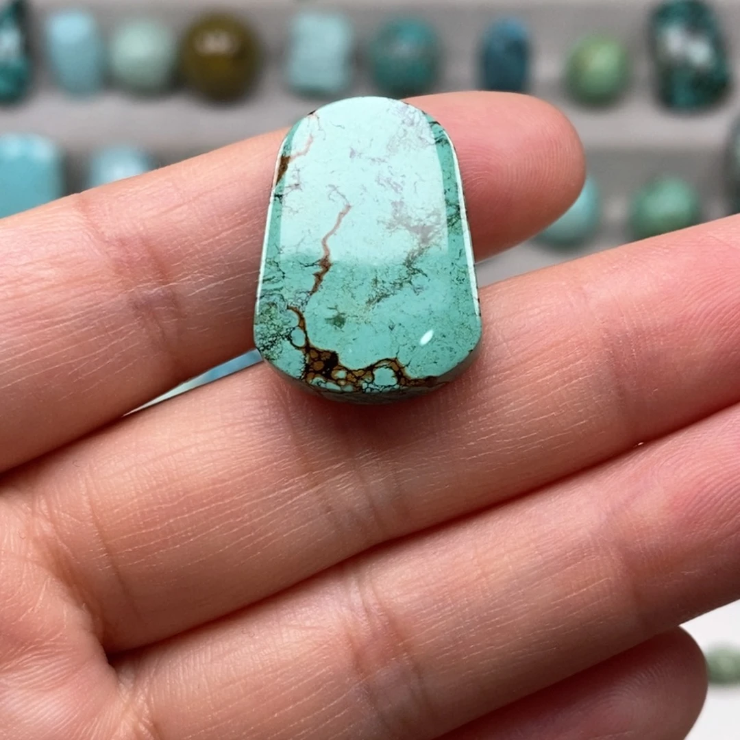 未镶嵌绿松石珠宝奇石