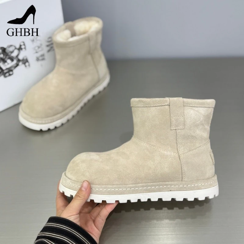 加厚加绒女鞋年冬季新款百搭欧美圆头复古纯色棉靴轻便雪地靴