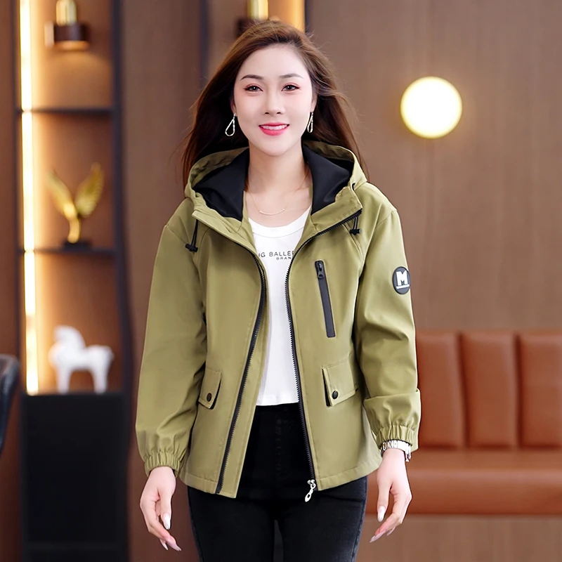 短款夹克外套女士春秋2025年新款爆款春季休闲风衣妈妈时尚百搭