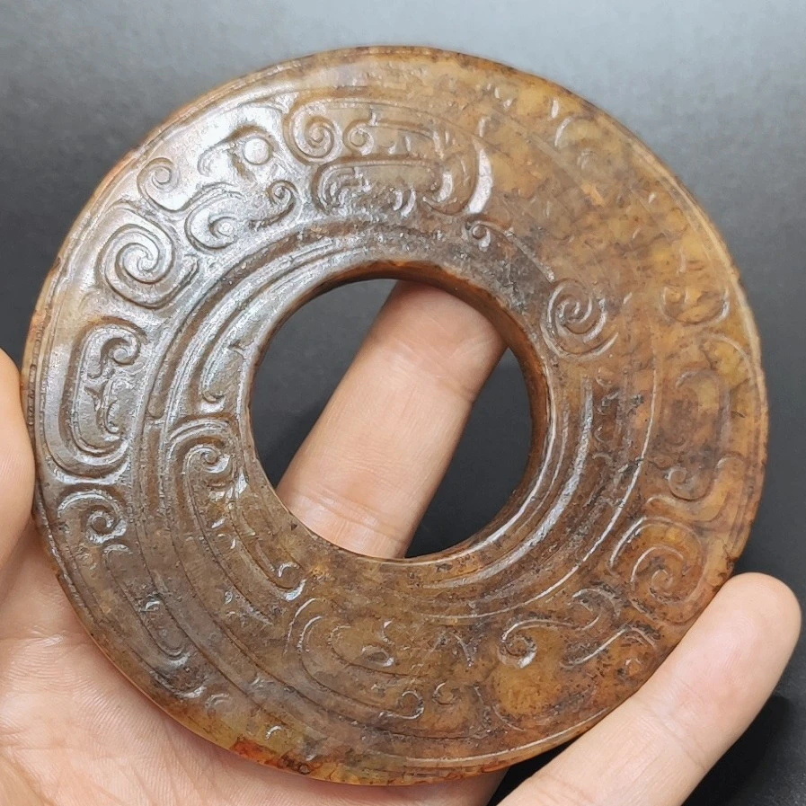 和田玉坡刀玉璧一个