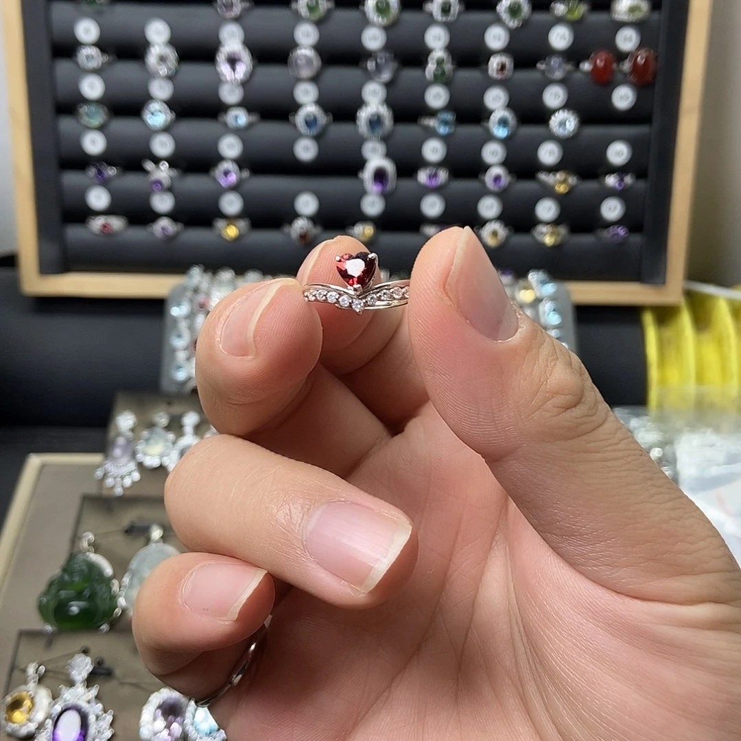 合金蛇纹石玉手链星*