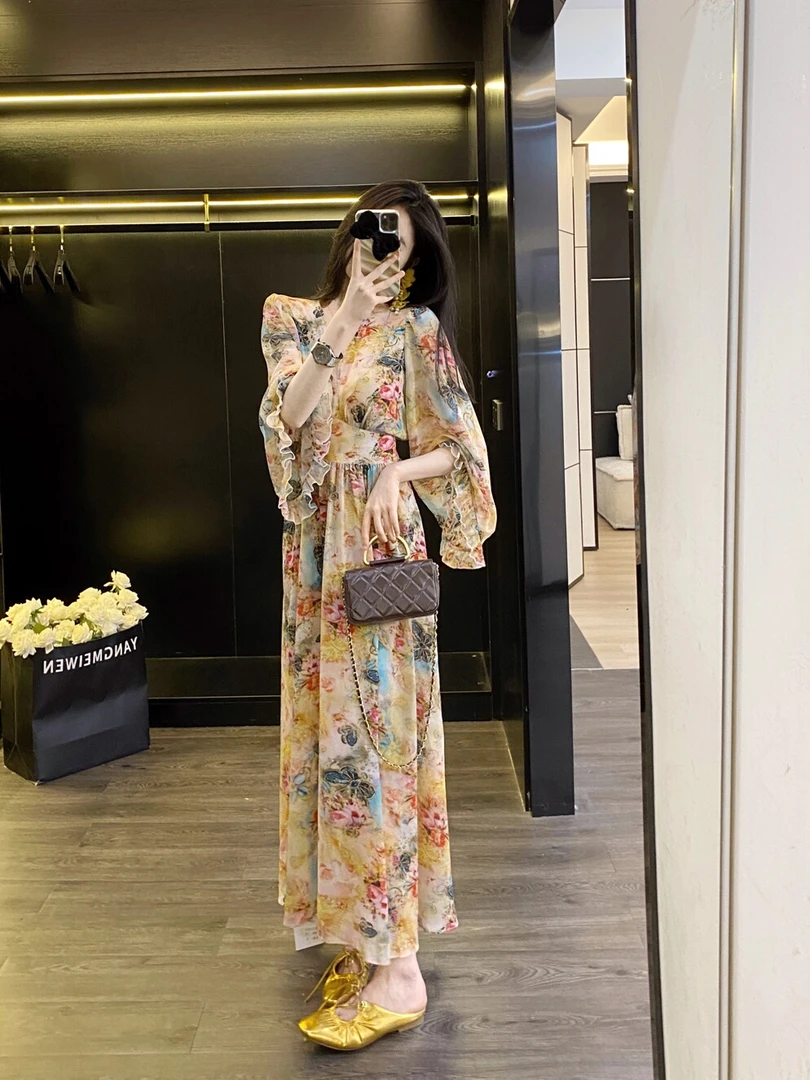 时尚纯欲风宽松2025夏季高腰显瘦碎花收腰V领长裙连衣裙复古印花