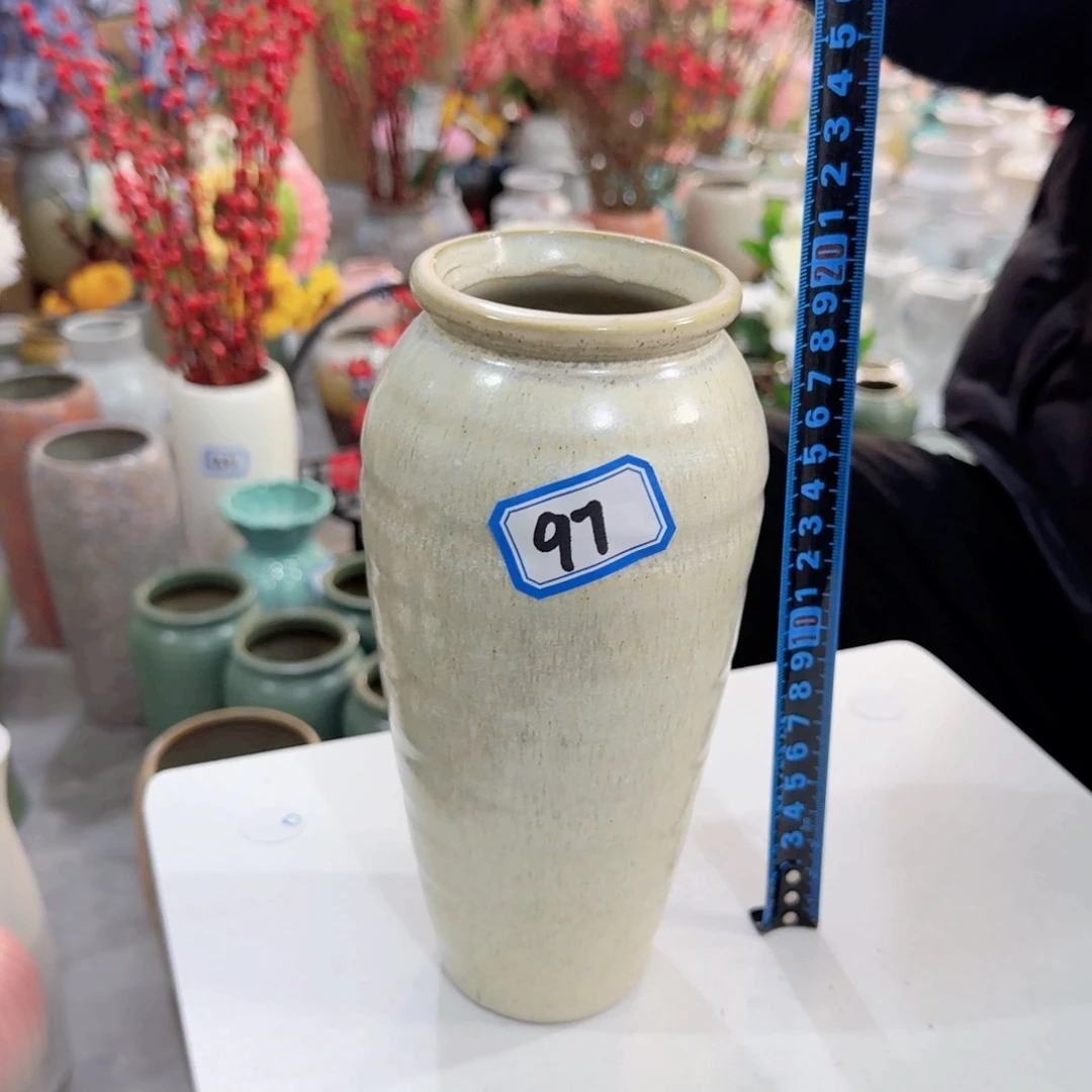 米***阁97号陶瓷高20厘米微瑕一个