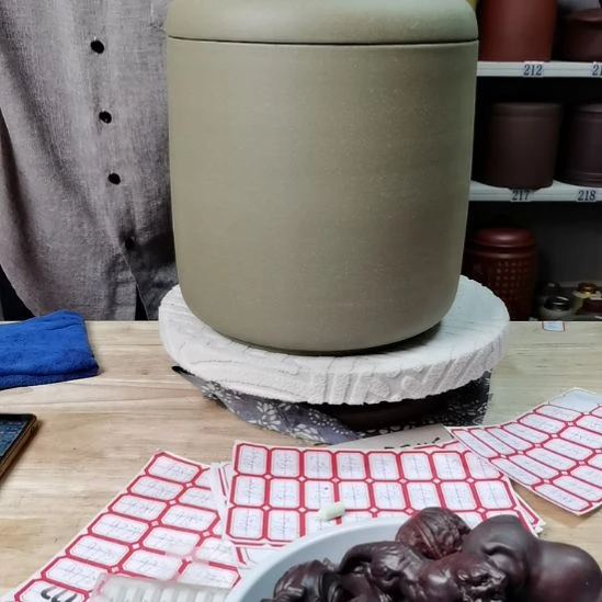 紫砂茶叶罐处理七饼直筒素面9744