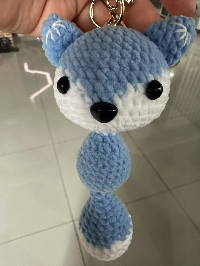手工编织小狐狸玩偶成品可爱钥匙扣包礼物蓝狐狸同款