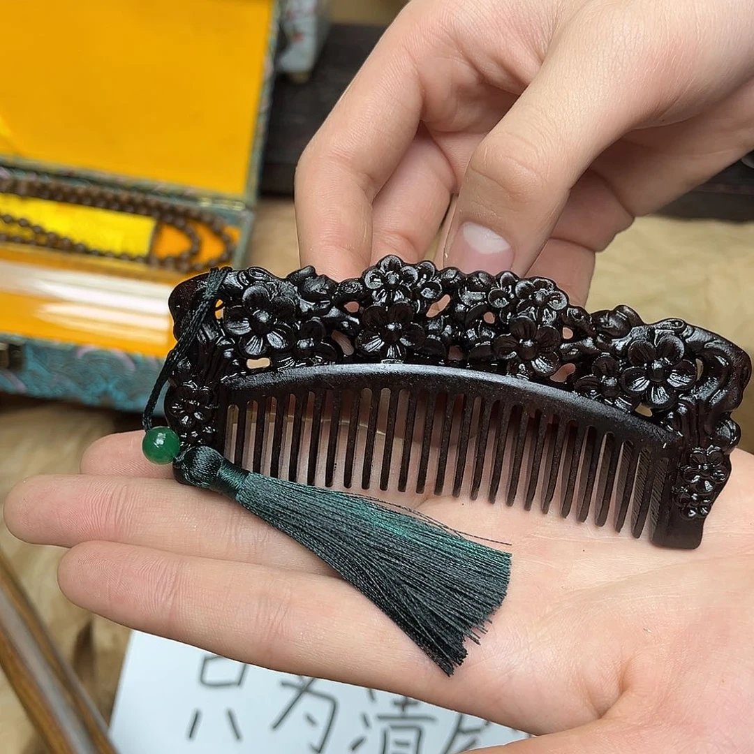 大叶紫檀（黑酸枝木类）