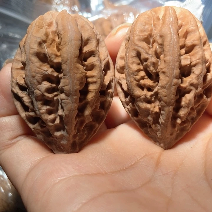 文玩核桃把件东北楸子小雪119