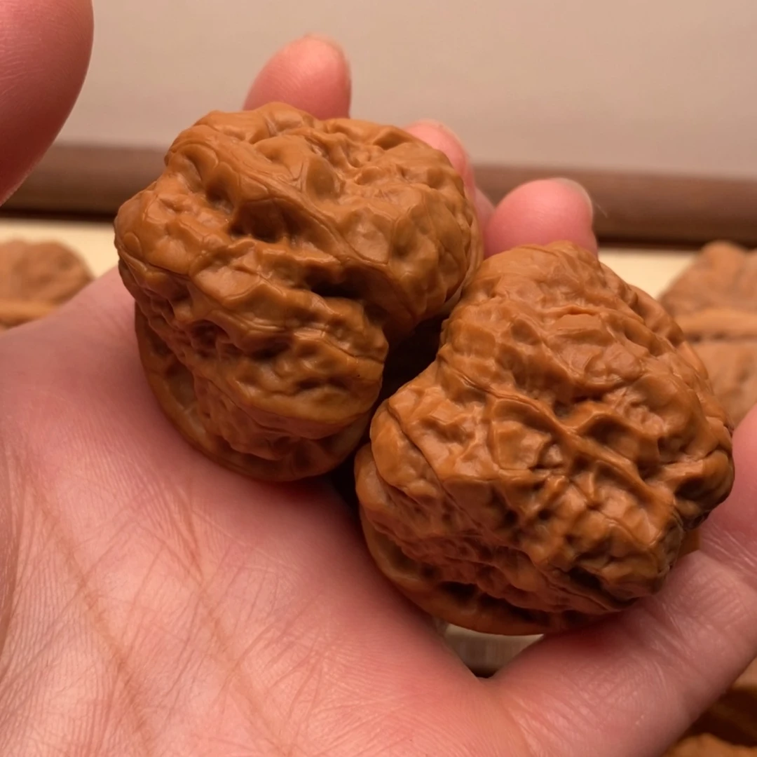 【闪购商品】把件文玩核桃边39左右