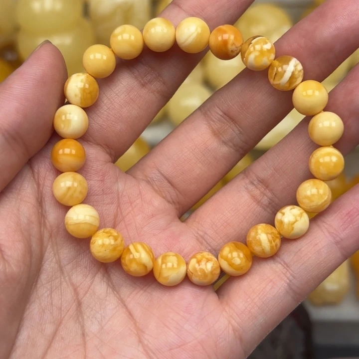 蜜蜡未镶嵌颈饰蜜蜡