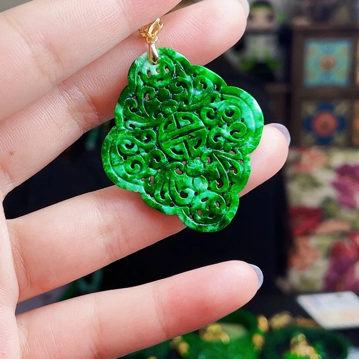 翡翠银S925镶嵌颈饰多样性