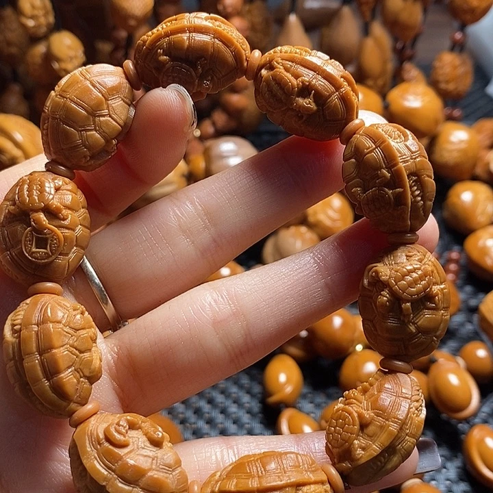 吊坠橄榄核富甲天下