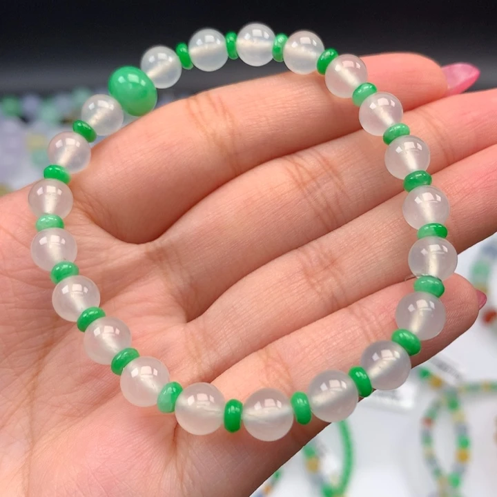 毛衣链未镶嵌翡翠