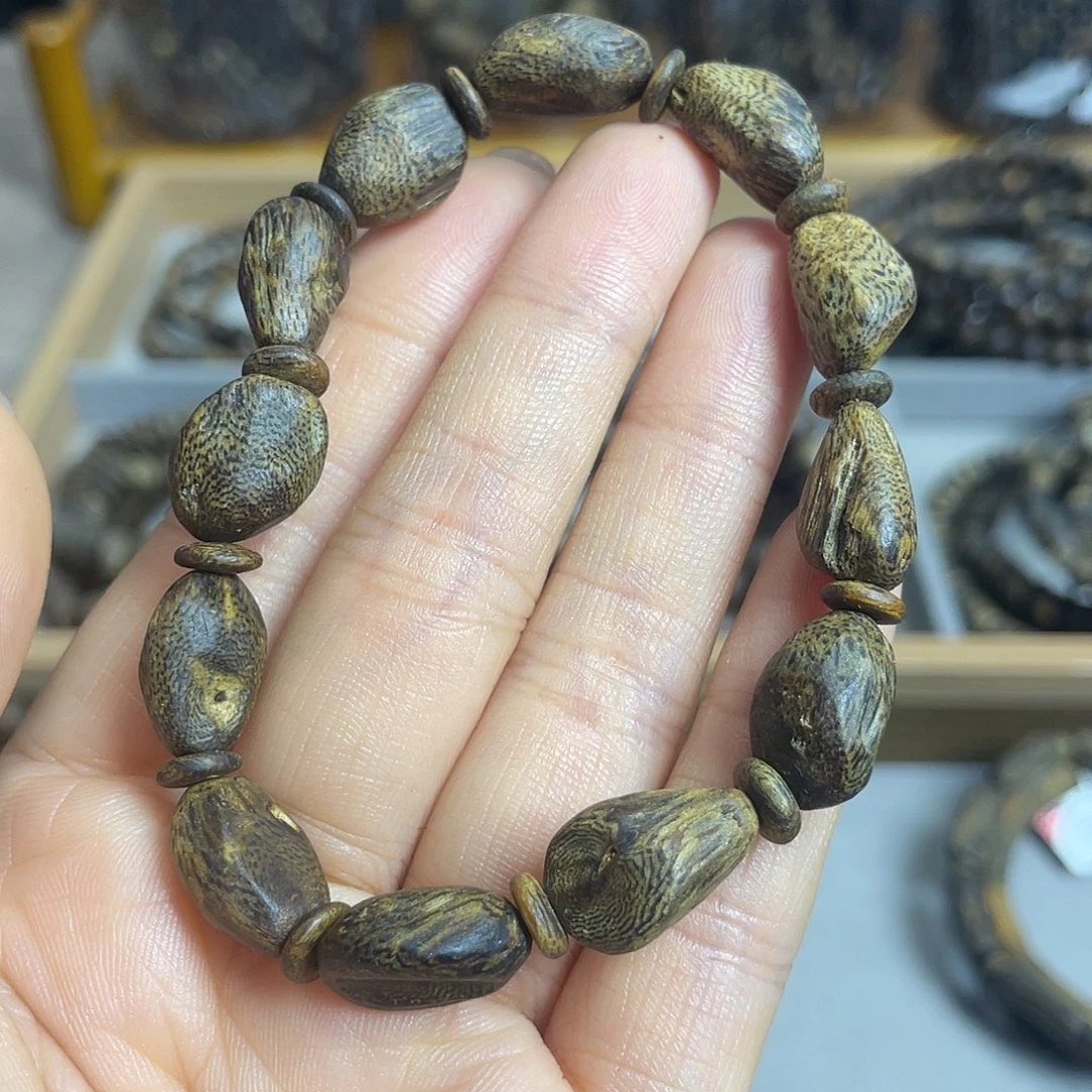 沉香沉香碎屑棋楠沉香老料树丁沉水级花香蜜香