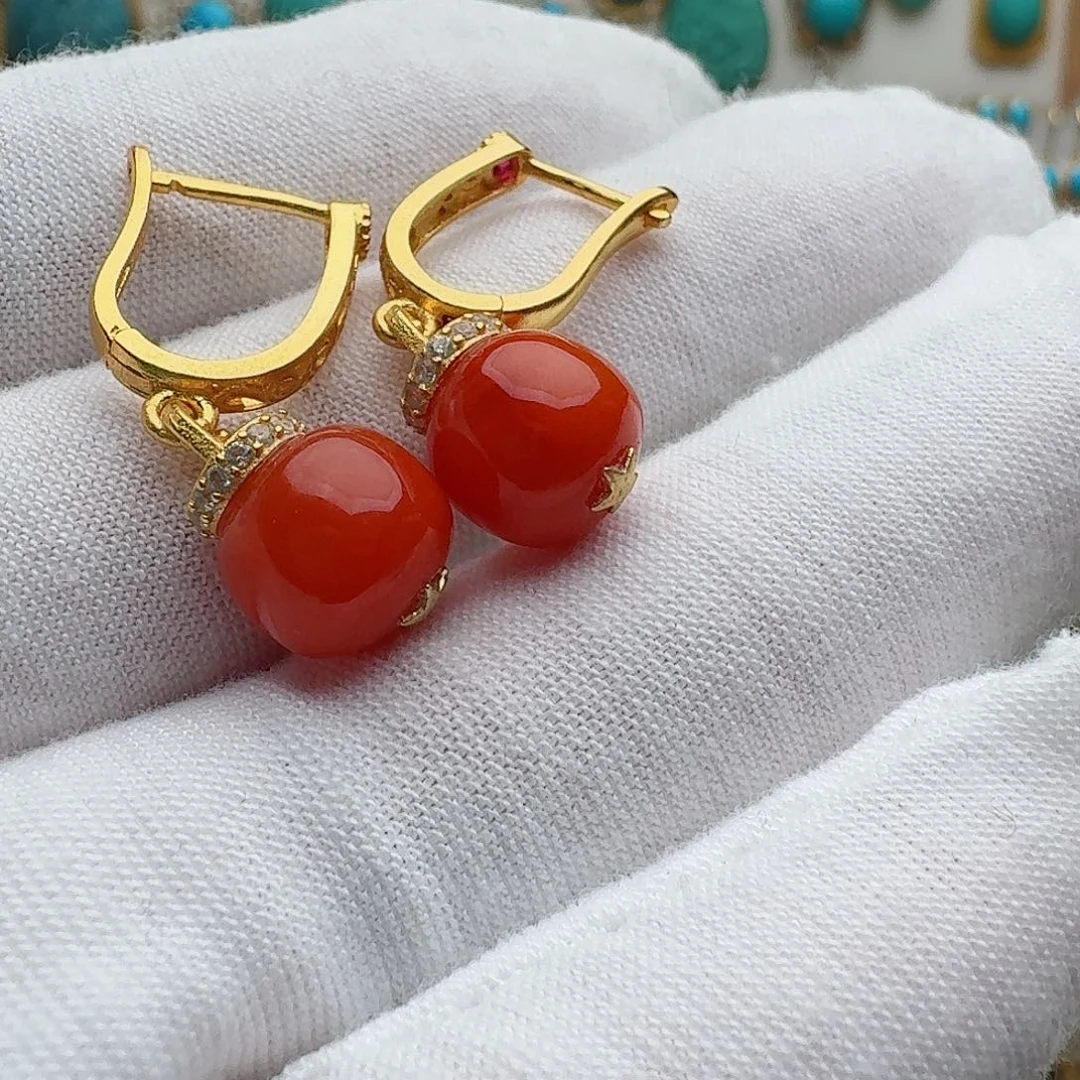 南红玛瑙足铂镶嵌耳饰