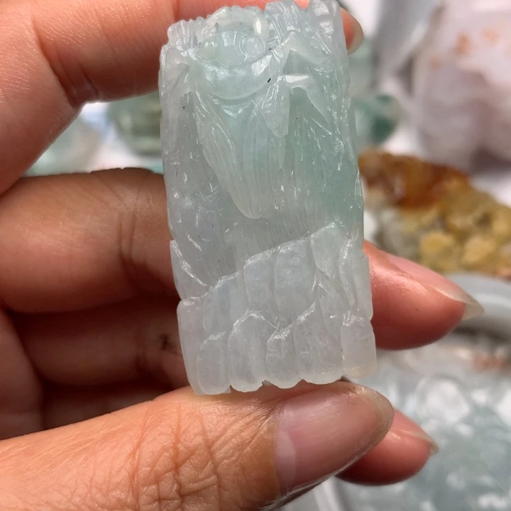 定制翡翠未镶嵌翡翠
