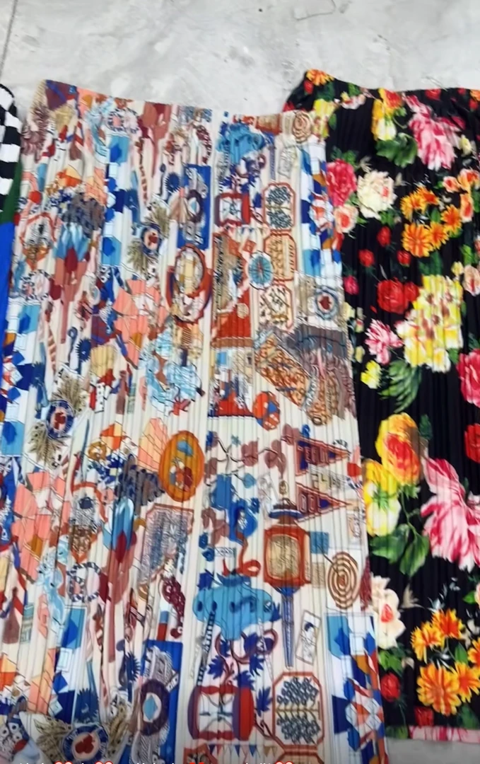 大码女装1013洋气花裙半裙百褶百搭半身裙