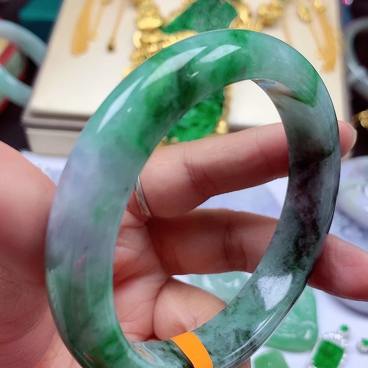未镶嵌手镯翡翠翡翠