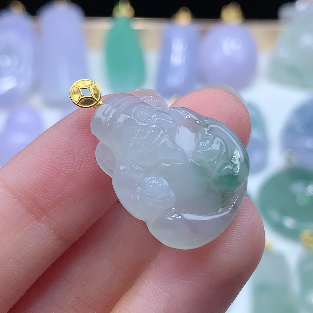 颈饰18K金镶嵌翡翠翡翠