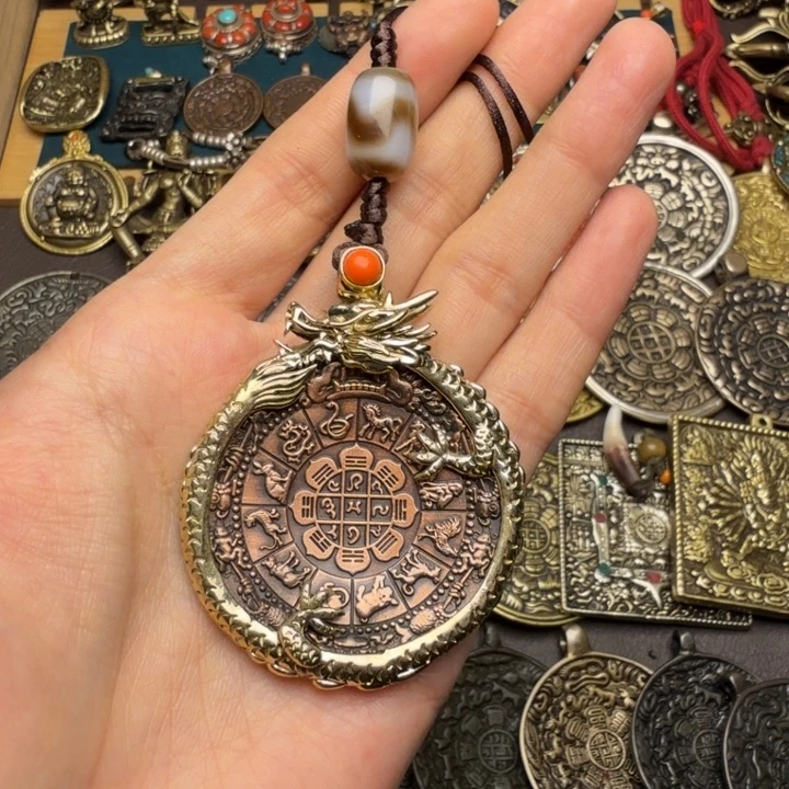 藏传文玩九宫如图