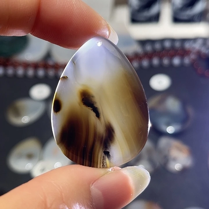 玛瑙/玉髓未镶嵌吊坠(不含链)