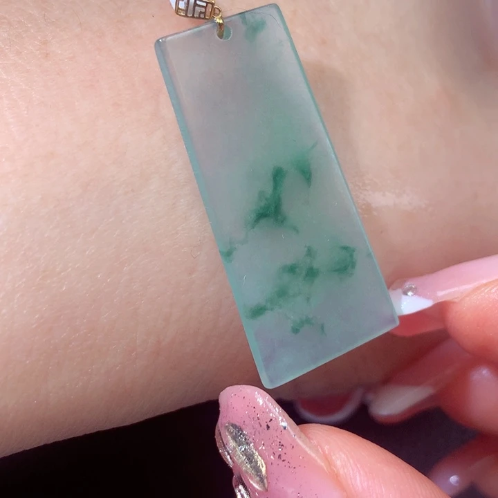 定制翡翠18K金镶嵌翡翠