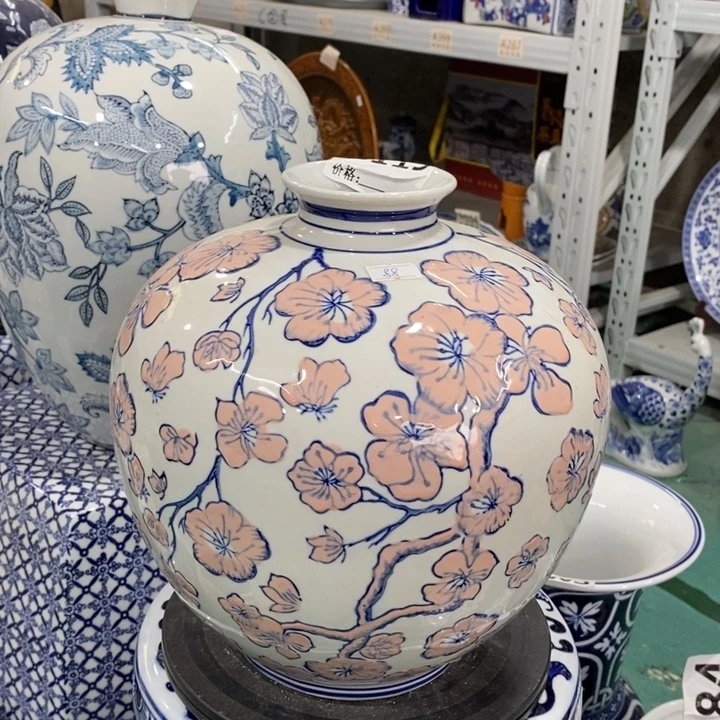 摆件手绘陶瓷大肚花瓶