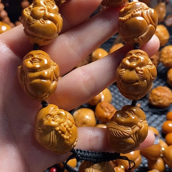 吊坠橄榄核八宝弥勒