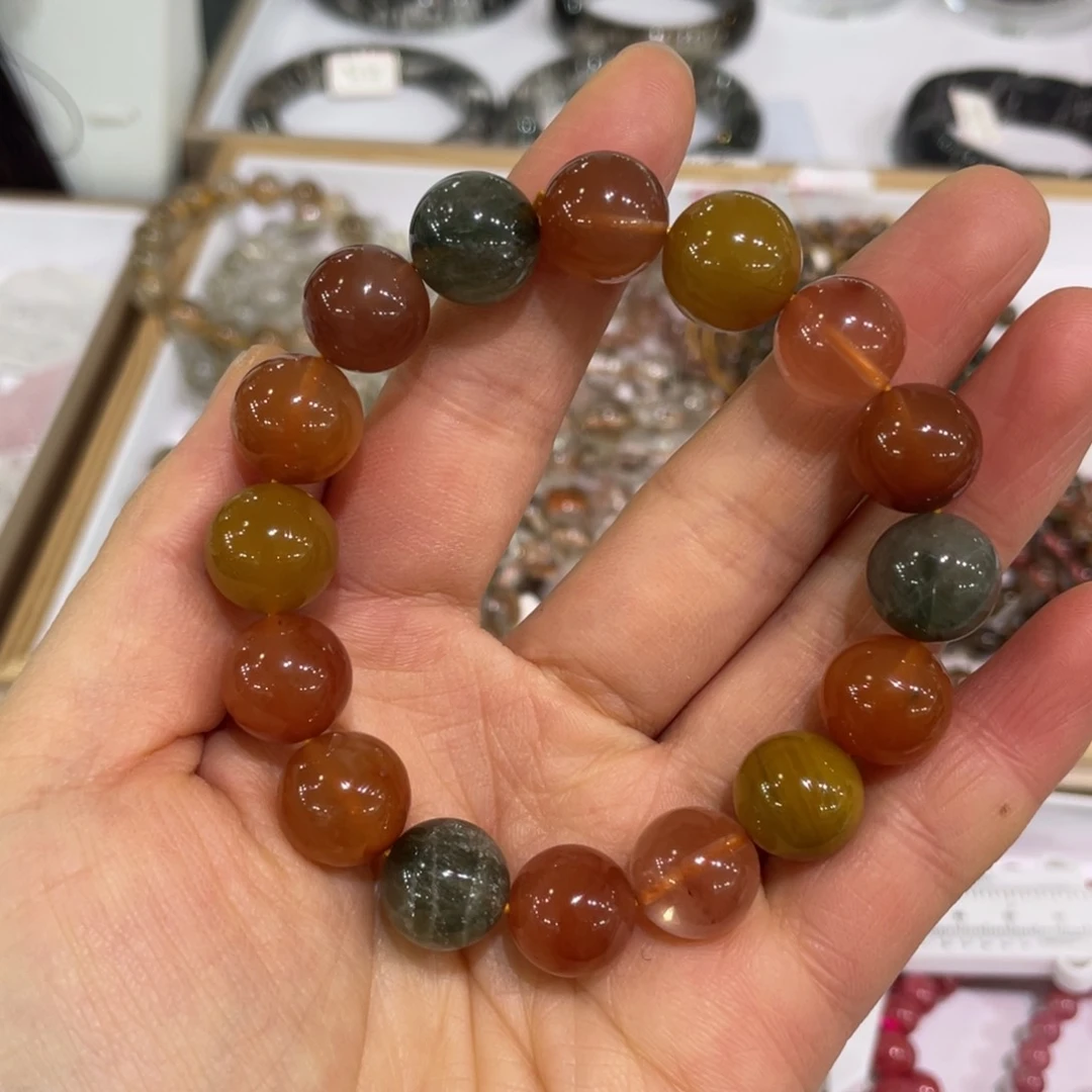 水晶手链未镶嵌向***齐手链