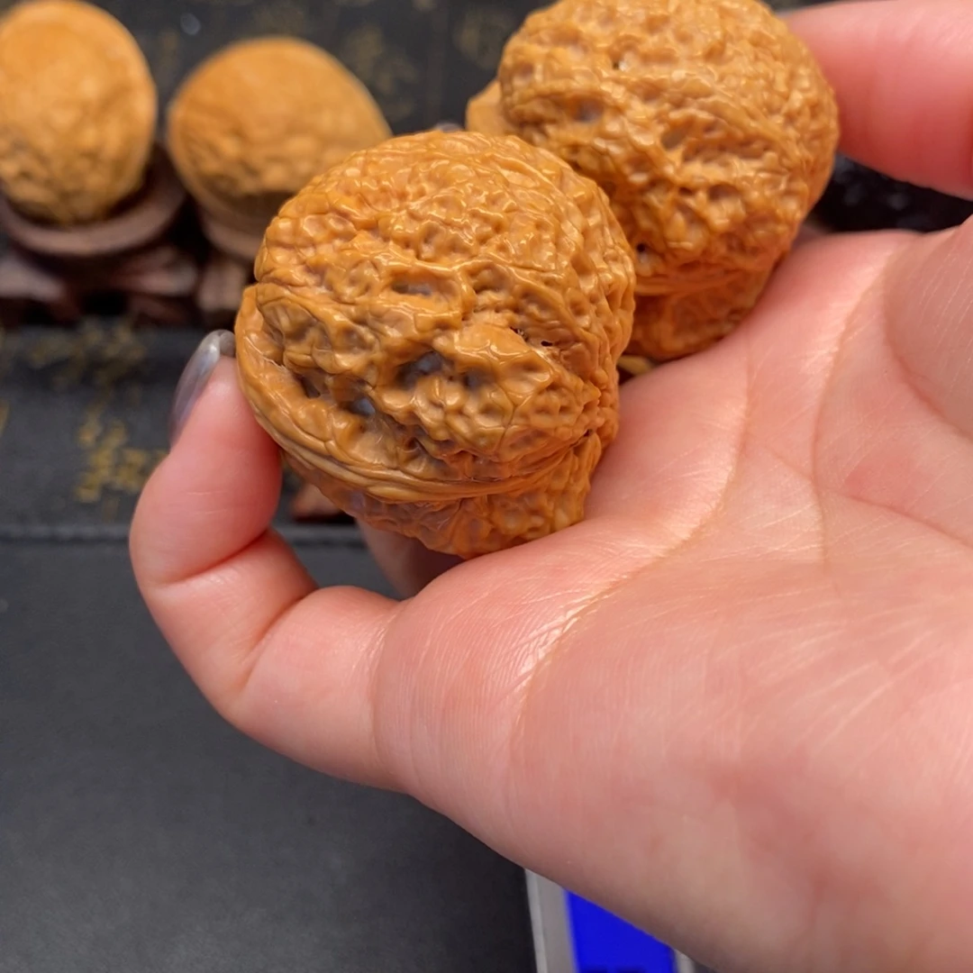 吊坠文玩核桃铁皮哈摸头