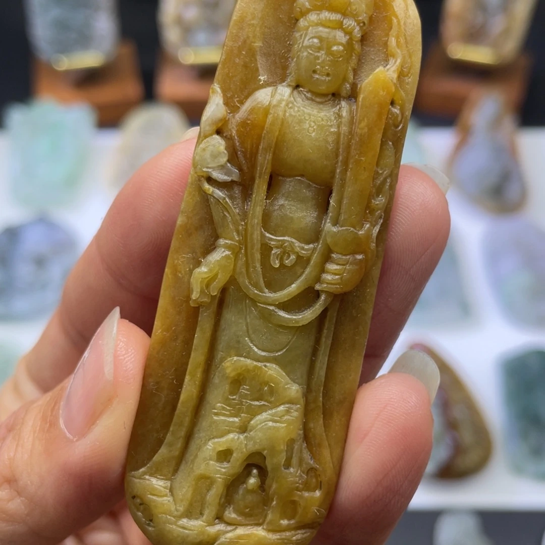 定制翡翠未镶嵌观音