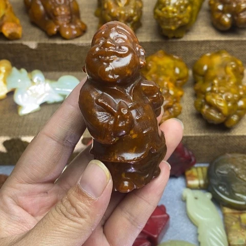 蛇纹石玉未镶嵌颈饰106