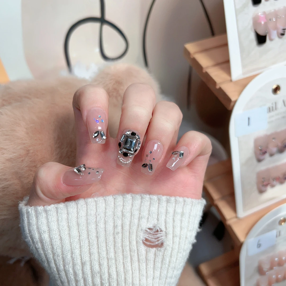 【璀璨星河】裸色堆钻爆闪牛郎短梯纯手工穿戴甲学生