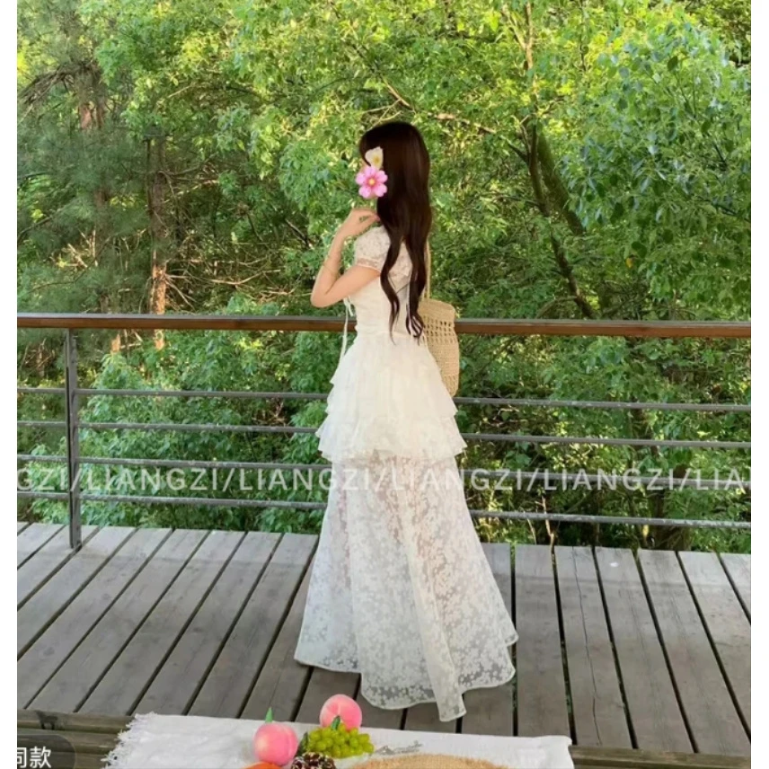 【梦境诗集】夏季不规则荷叶边碎花收腰度假风两件套