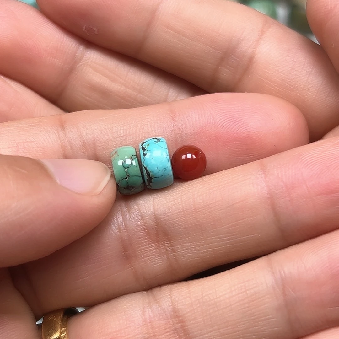 阿***西南红玛瑙未镶嵌珠宝奇石