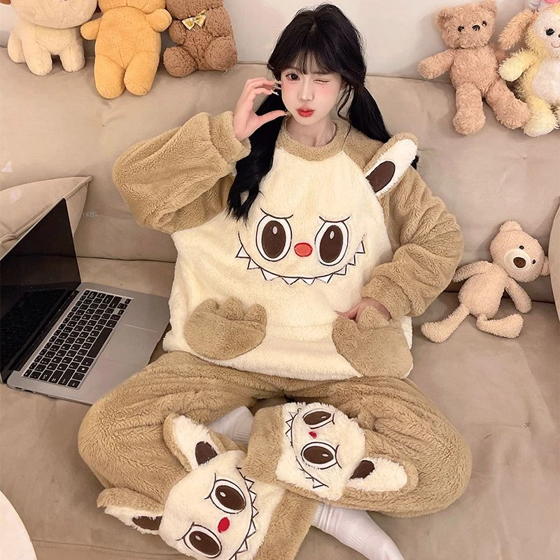 保暖卡通毛绒睡衣女士秋冬季加厚法兰绒圆领长袖家居服套装可外穿